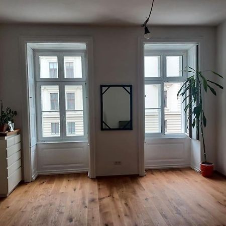 Sehr Zentral Gelegen Vienna Exterior photo